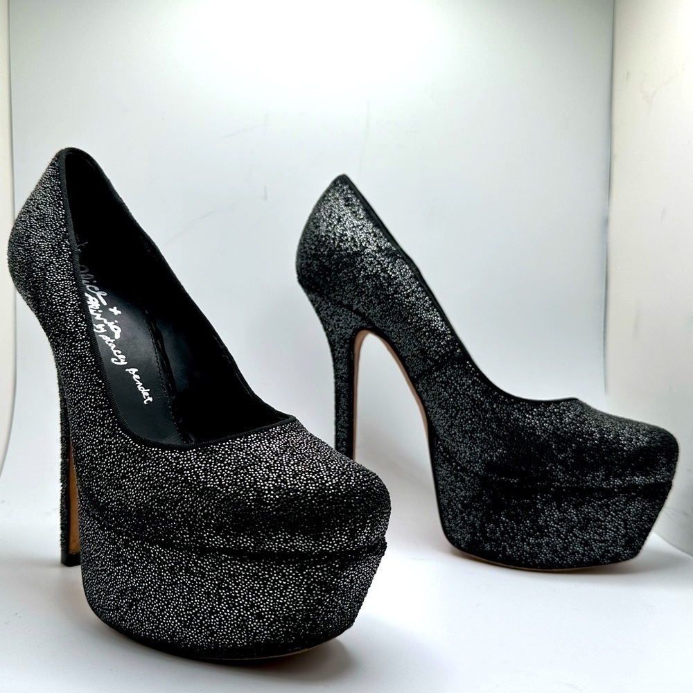 Alice + Olivia LYNDA black caviar platform mary jane pump  - Size 37.5 (US 7)